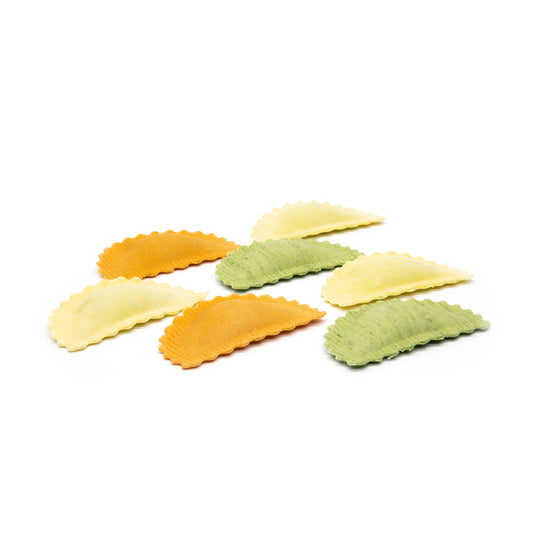 Ricotta-Spinat-Mezzelune 3-farbig gemischt